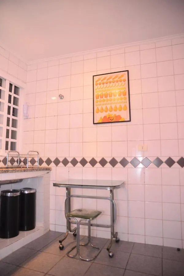Residencia Charme & Conforto, Proxima Do Metro Vila Madalena Сан-Пауло 0*,  Бразилия